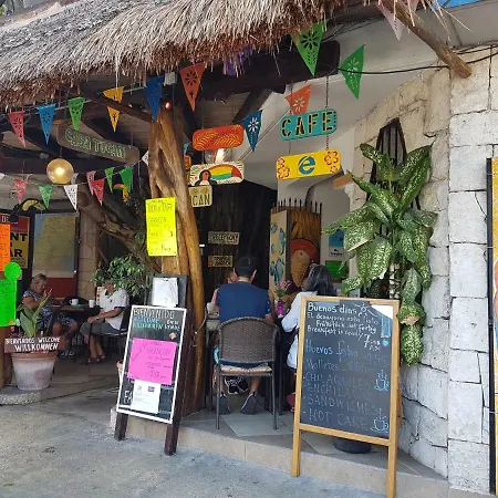 Casa Tucan Hotel